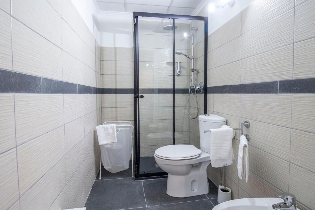 Royal Playa Suite And Apartament -Private Parking- Self Chek Out CTA Exterior photo