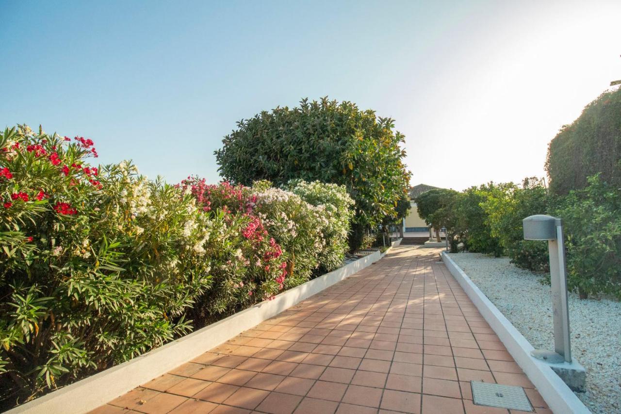 Royal Playa Suite And Apartament -Private Parking- Self Chek Out CTA Exterior photo