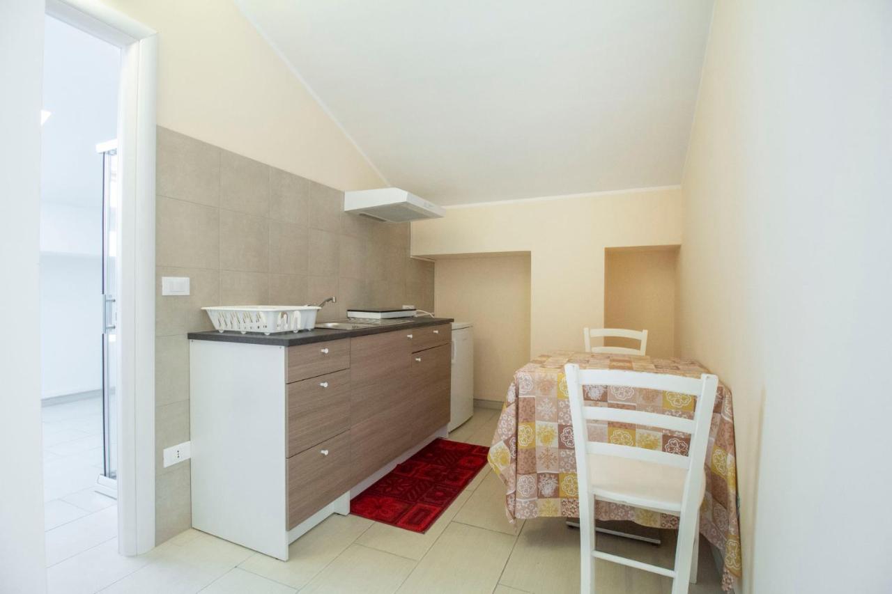 Royal Playa Suite And Apartament -Private Parking- Self Chek Out CTA Exterior photo