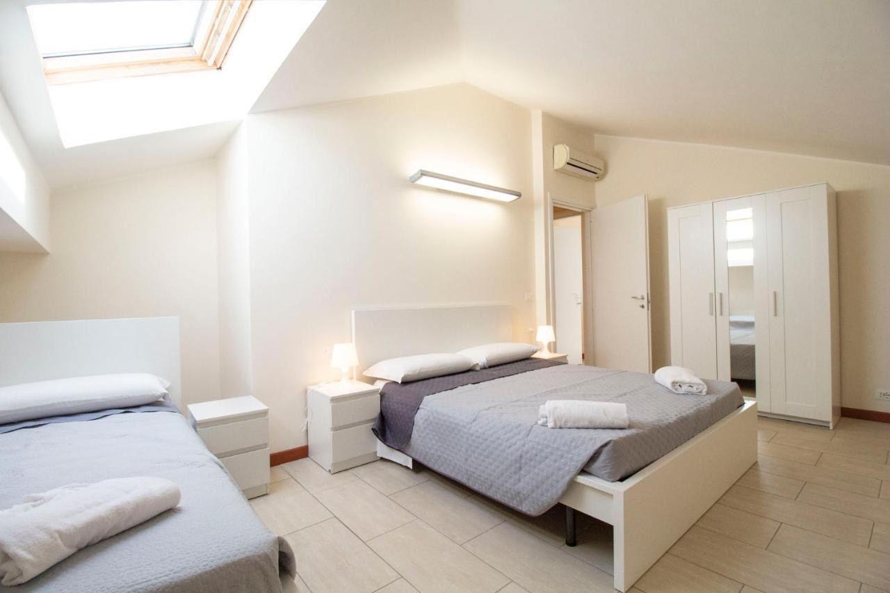 Royal Playa Suite And Apartament -Private Parking- Self Chek Out CTA Exterior photo